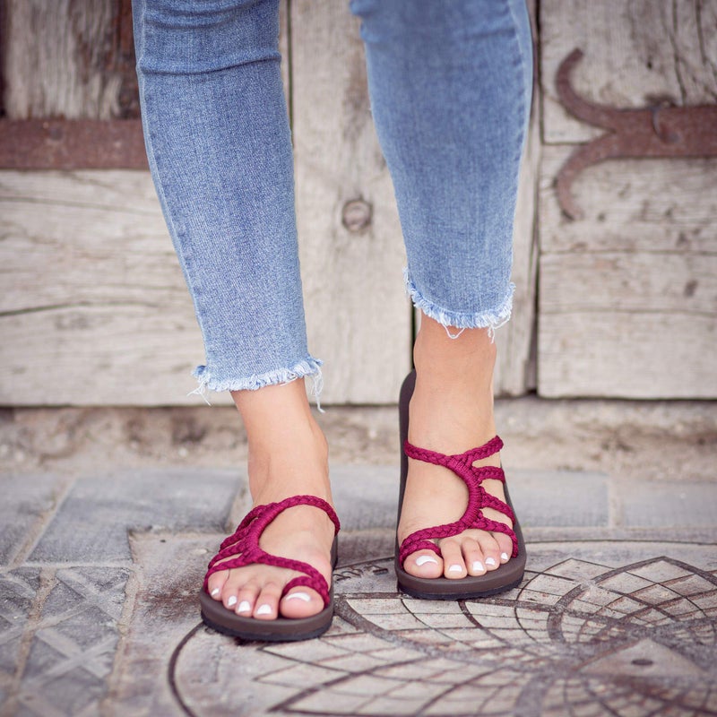Plaka Relief Flip Flops for Women with Arch Support | Comfy Sandals for Women | Perfect for the Beach, Long Walks or Poolside | Reduces Heel & Back Pain | Sangria | Size 9 - Image 2